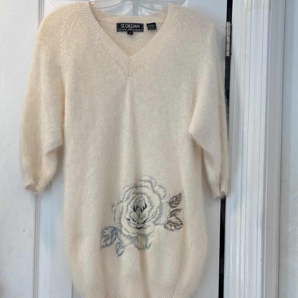 St. Gillian by Kay Unger V-Neck Angora Sweater in Cream with Floral Accent - M